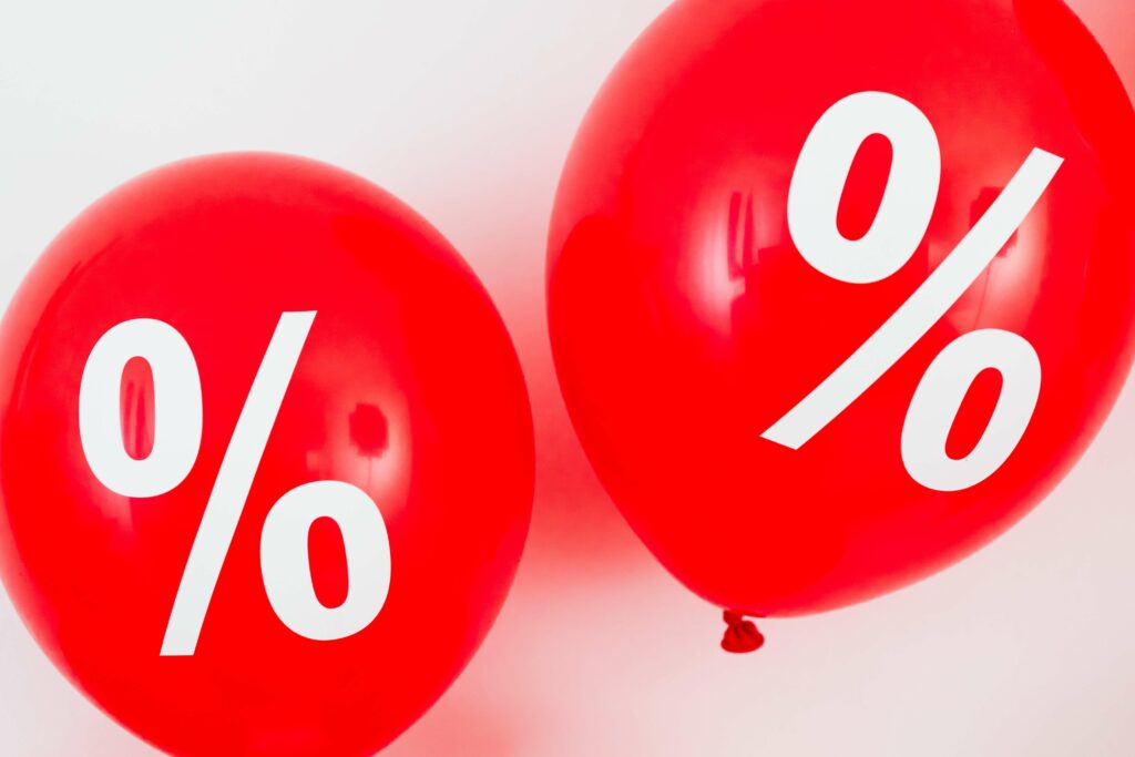 Ballons showing a percentage sign